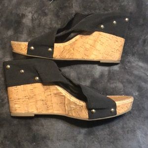 Women’s size 10 wedges